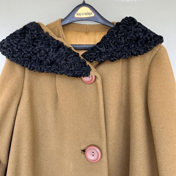 1950s Versailles Olive Wool Swing Coat Persian Lamb Fur Collar Union Made Canada - Picture 11 of 13
